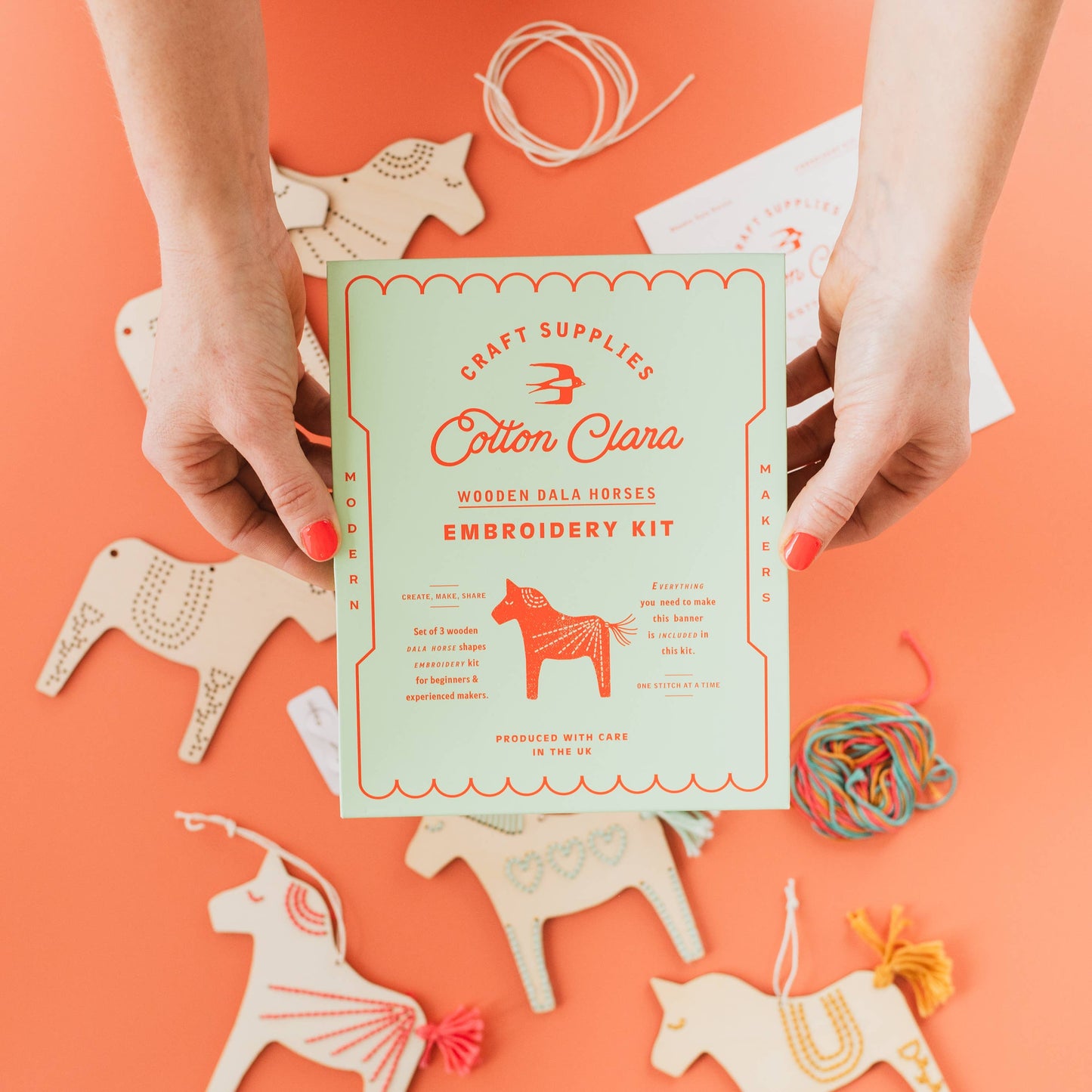 Dala Horses Embroidery Board Kit