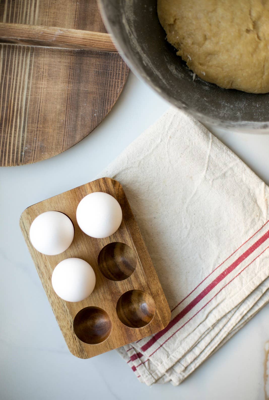 Wooden Egg Holder: 6 holes