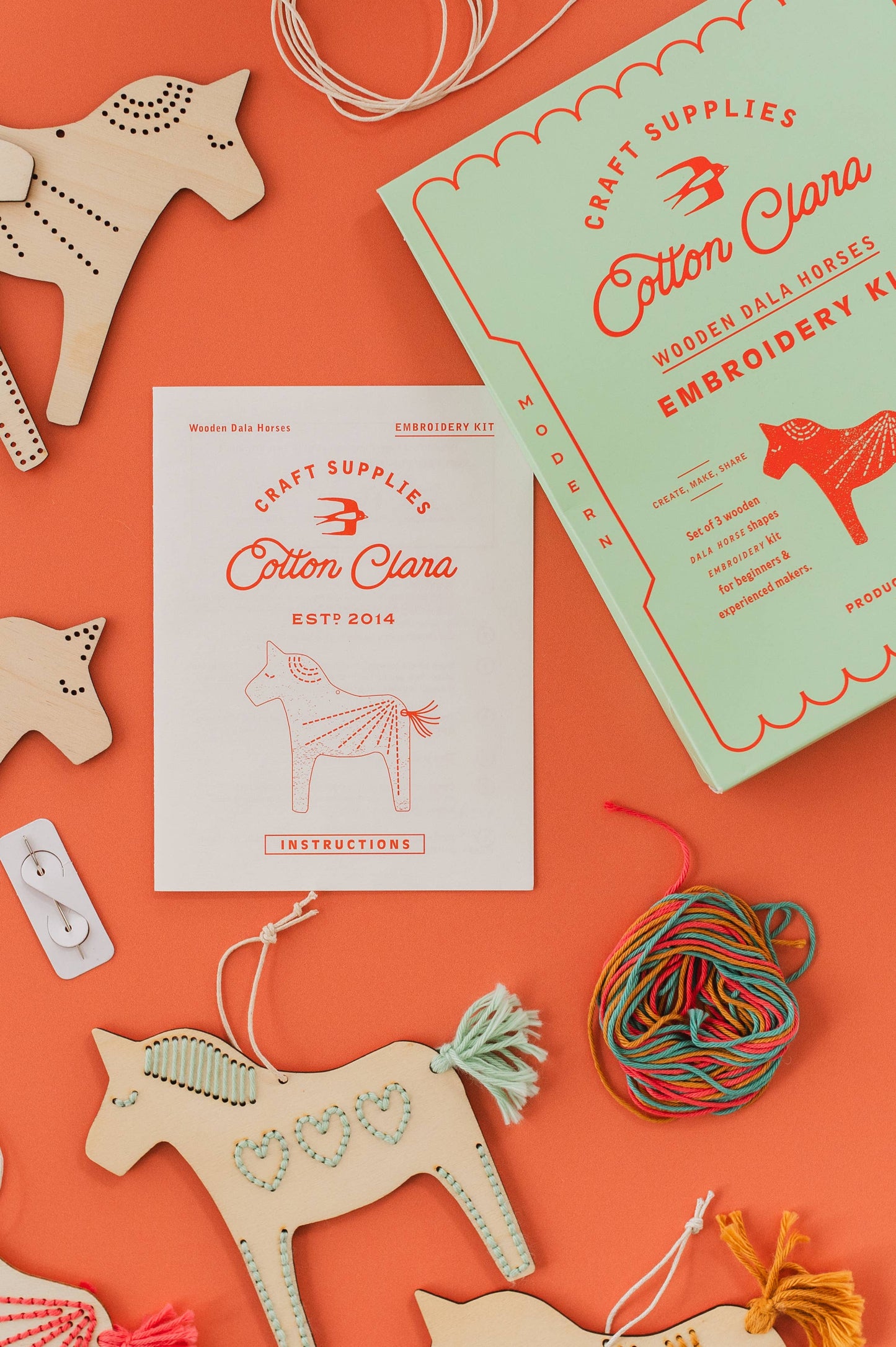 Dala Horses Embroidery Board Kit