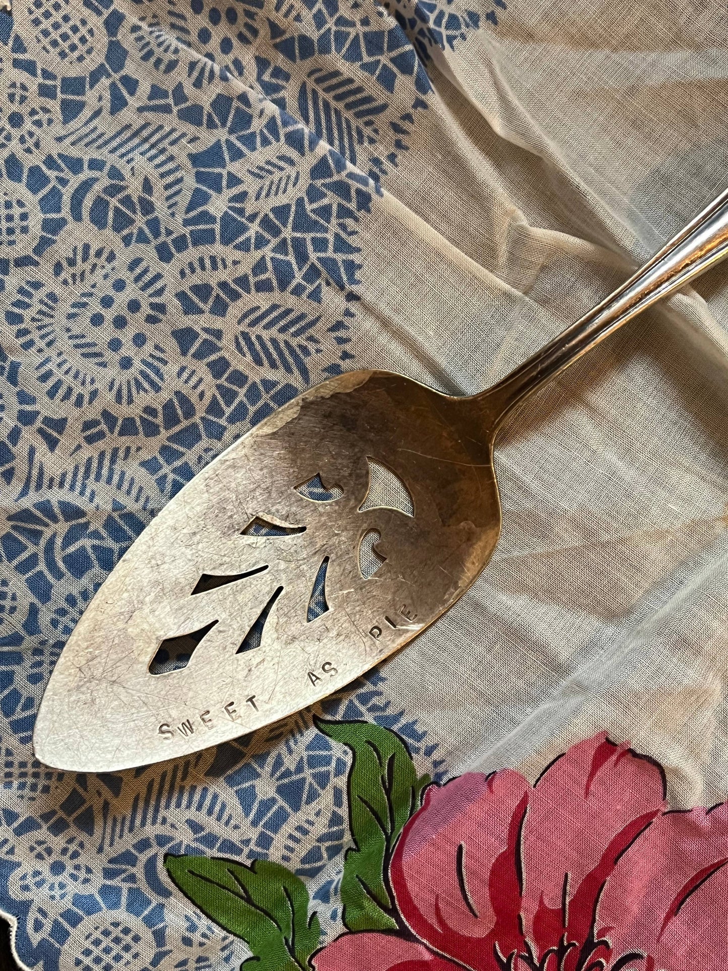 Sweet As Pie Pie/ Cake Server