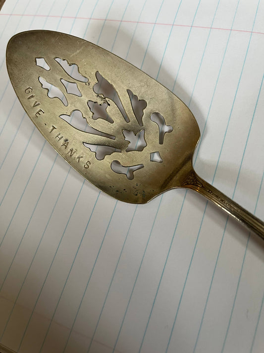 Cake/ Pie Server: Give Thanks