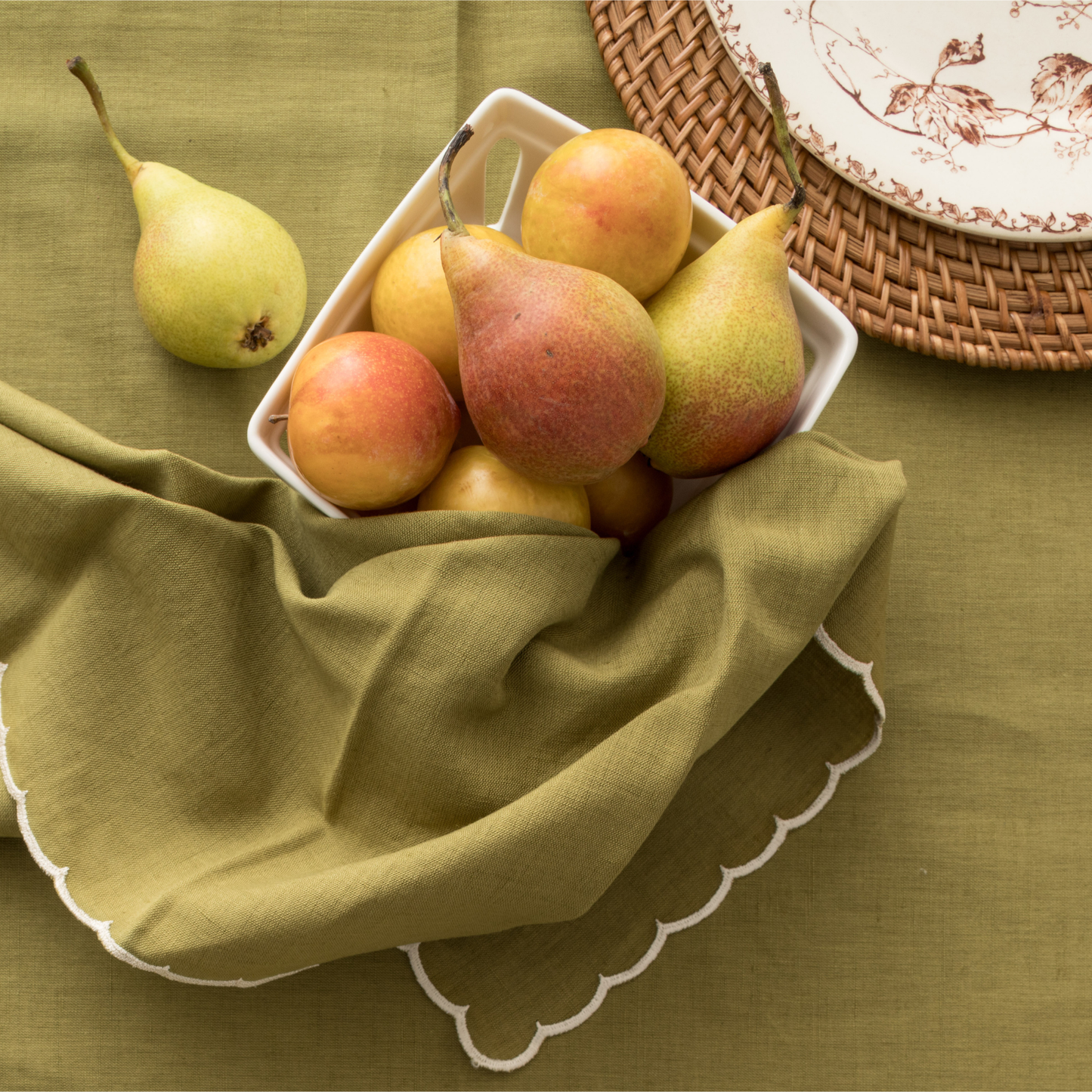 Olive Napkin with Scalloped Edge