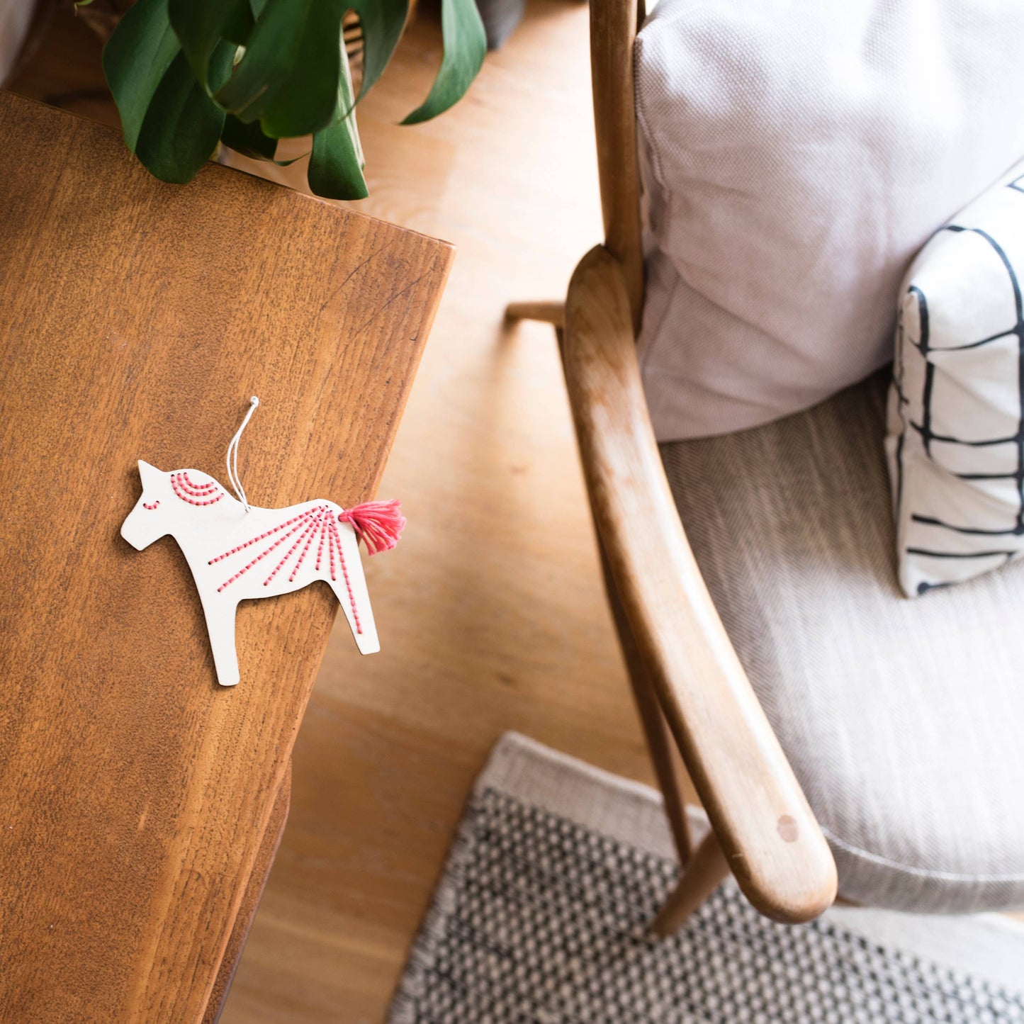 Dala Horse Embroidery Kit